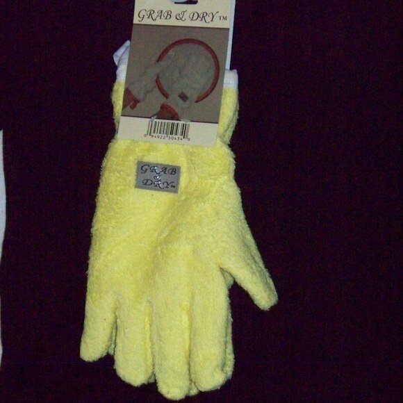NWT Pair of Grab N Dry Terrycloth Drying Gloves Kitchen Towel Alternative Yellow - Picture 1 of 10